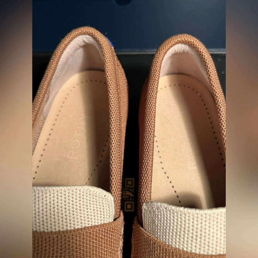 Rothy's Tan and Cream Loafers Size 7.5 - Picture 6 of 8